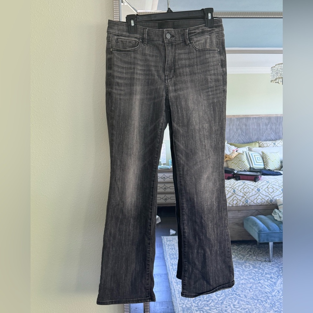 White House Black Market mid rise boot curvy jeans.  6 Short.  Grey Worn once.